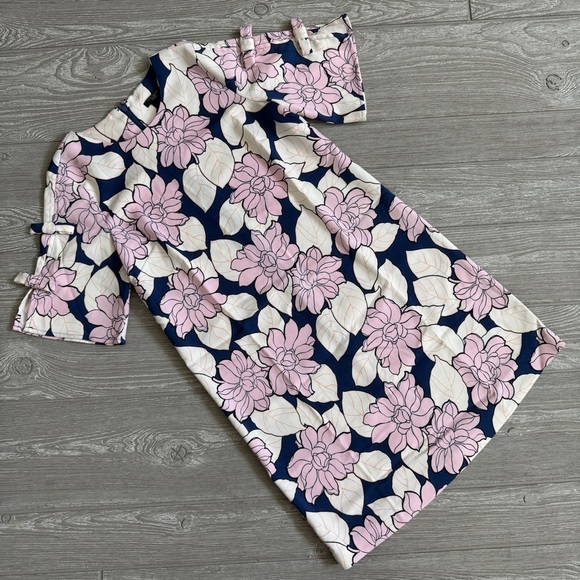 Ann Taylor Floral Dress in Pink and Navy 00P - Picture 8 of 8